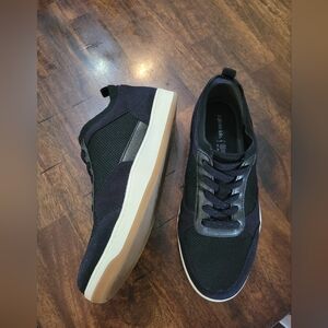 LifeStride Comfortable Air Step Sneakes Size 9 Excellent Like New Condition